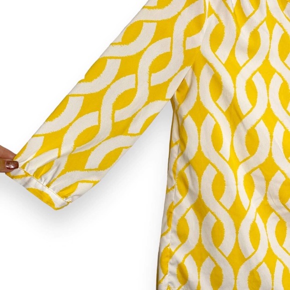 Banana Republic Yellow White Chain 3/4 Button Blouse  Extra Small XS - Picture 2 of 6